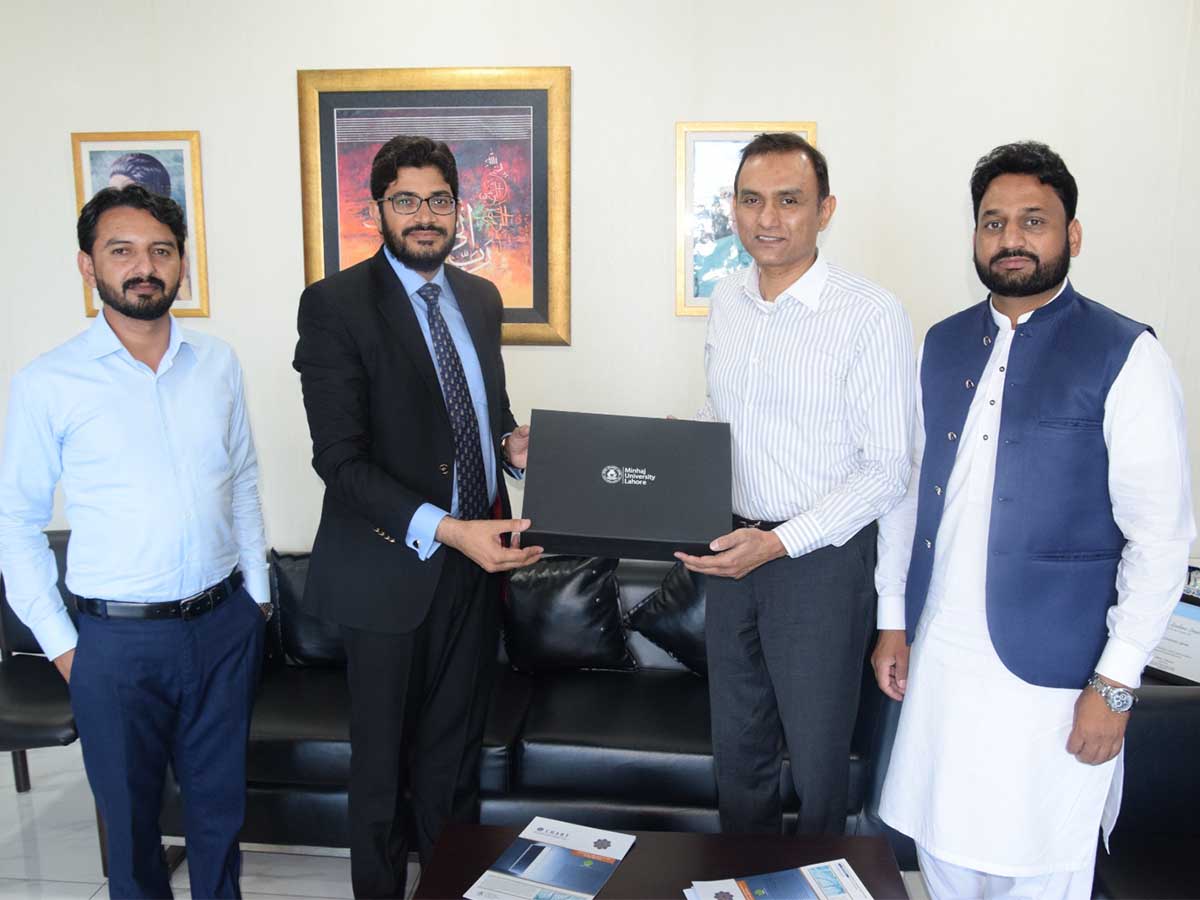 mou-with-roshan-packages-limited